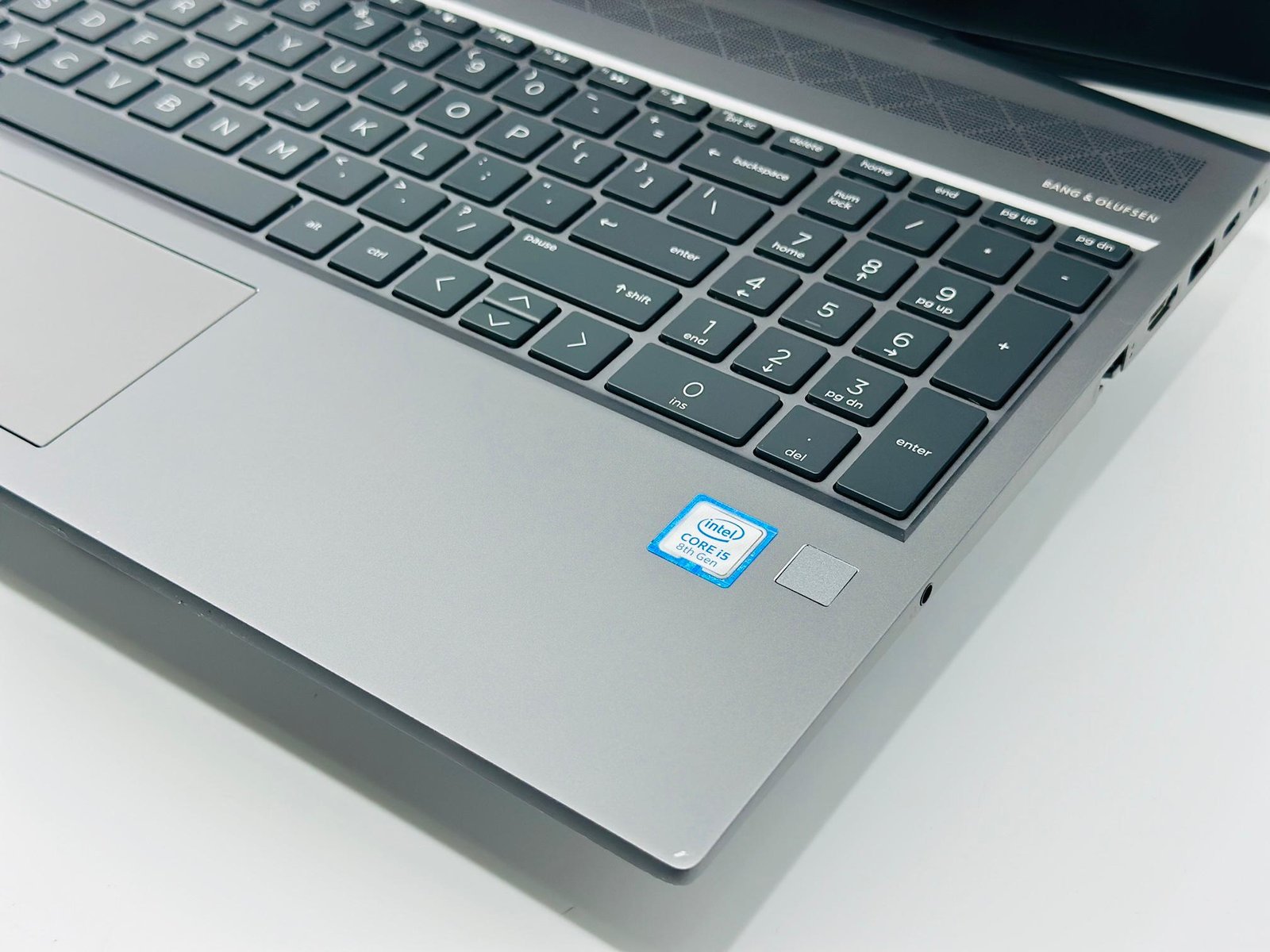 HP ZBook 15V G5 Ex-Lease laptop i5-8300H Turbo 4.0Ghz 16GB RAM 500GB NVME SSD 15.6 Inch with Windows 11 Pro:圖片 5